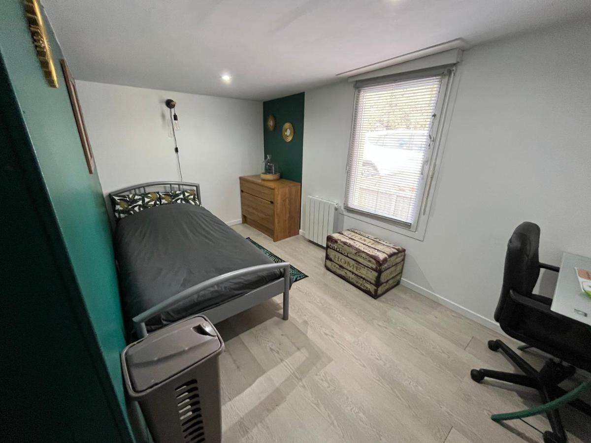 Chambres D'Hotes A La Forge Du Coglais La Selle-en-Cogles Екстер'єр фото