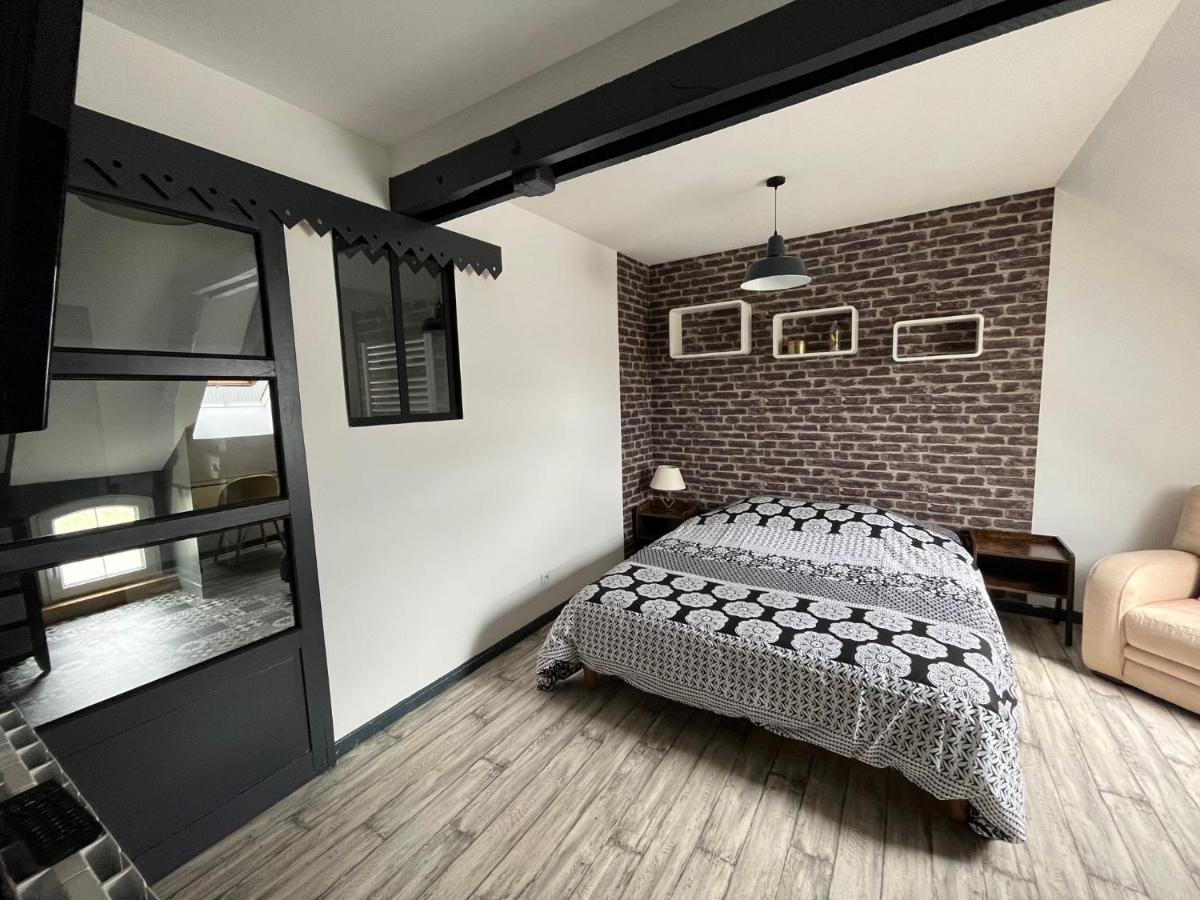 Chambres D'Hotes A La Forge Du Coglais La Selle-en-Cogles Екстер'єр фото