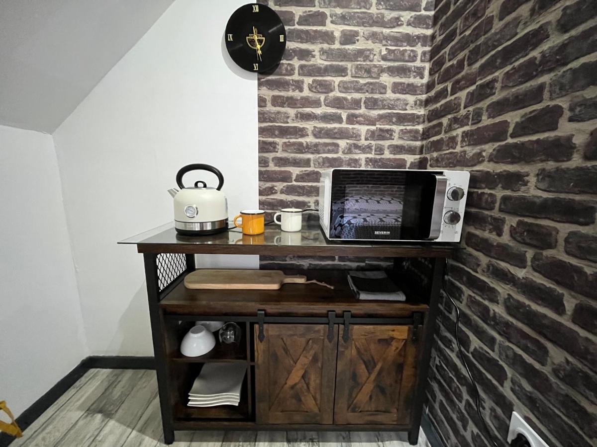 Chambres D'Hotes A La Forge Du Coglais La Selle-en-Cogles Екстер'єр фото